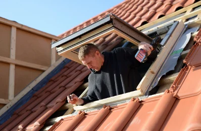 Pose de fenêtres de toit Velux à Couvrelles